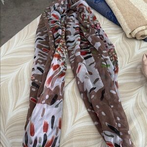 Multicolor Patterned Scarf